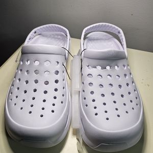 NWT JOYBEES Active Adult Unisex Clog Womens Size 12/ Men's Size 10